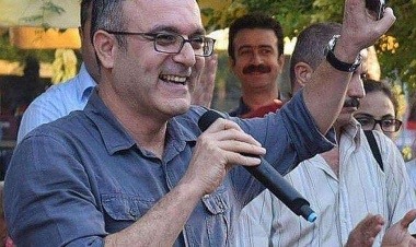 CÜNEYT KAYIKÇI DEVRİM VE DEMOKRASİ MÜCADELESİNDE YAŞAYACAKTIR